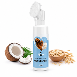 Floofy Paws Waterless Foam Paw Cleaner for Dogs & Cats – 150ml No Rinse Paw Wash with Built-In Silicone Brush – Cleans Dirty Paws, Removes Mud & Odours, Moisturises Paw Pads with Coconut Oil & Oat Extract